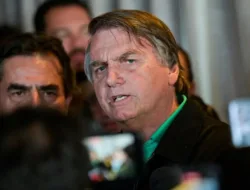 Bolsonaro Akui Rusak Gelang Pemantau karena “Penasaran”, Mahkamah Agung Brasil Perintahkan Penahanan
